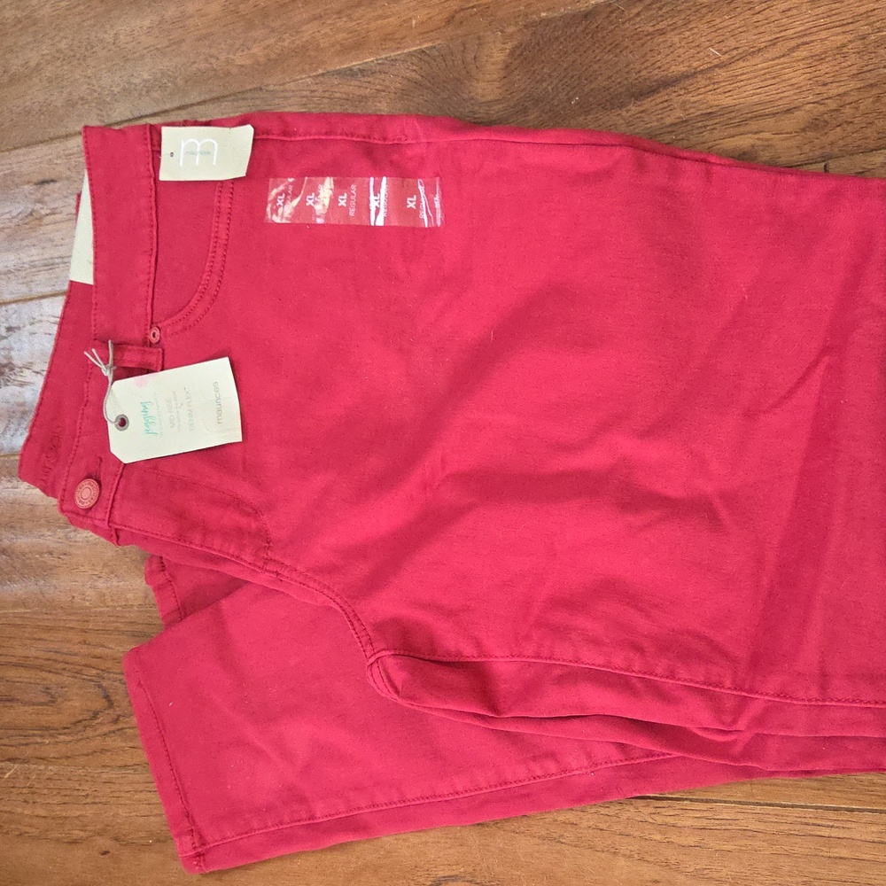 Cranberry Maurices Jeggings size XL Mid Rise